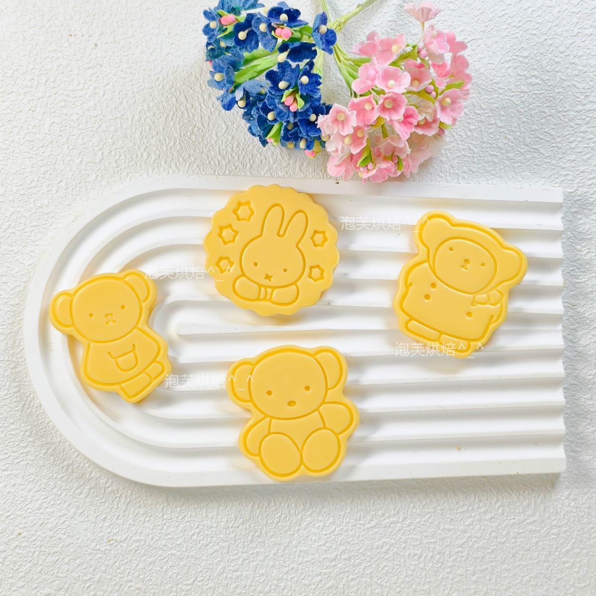 Cute 3D Press Cookie Mold with - огляд і ціна Baking Kitchen For Kids