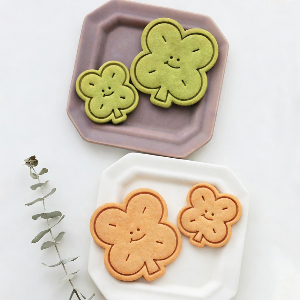Lucky Four-Leaf Clover Cookie  - огляд і ціна Kitchen Baking Utensil